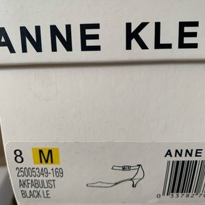 Anne Klein Akfabulist heel